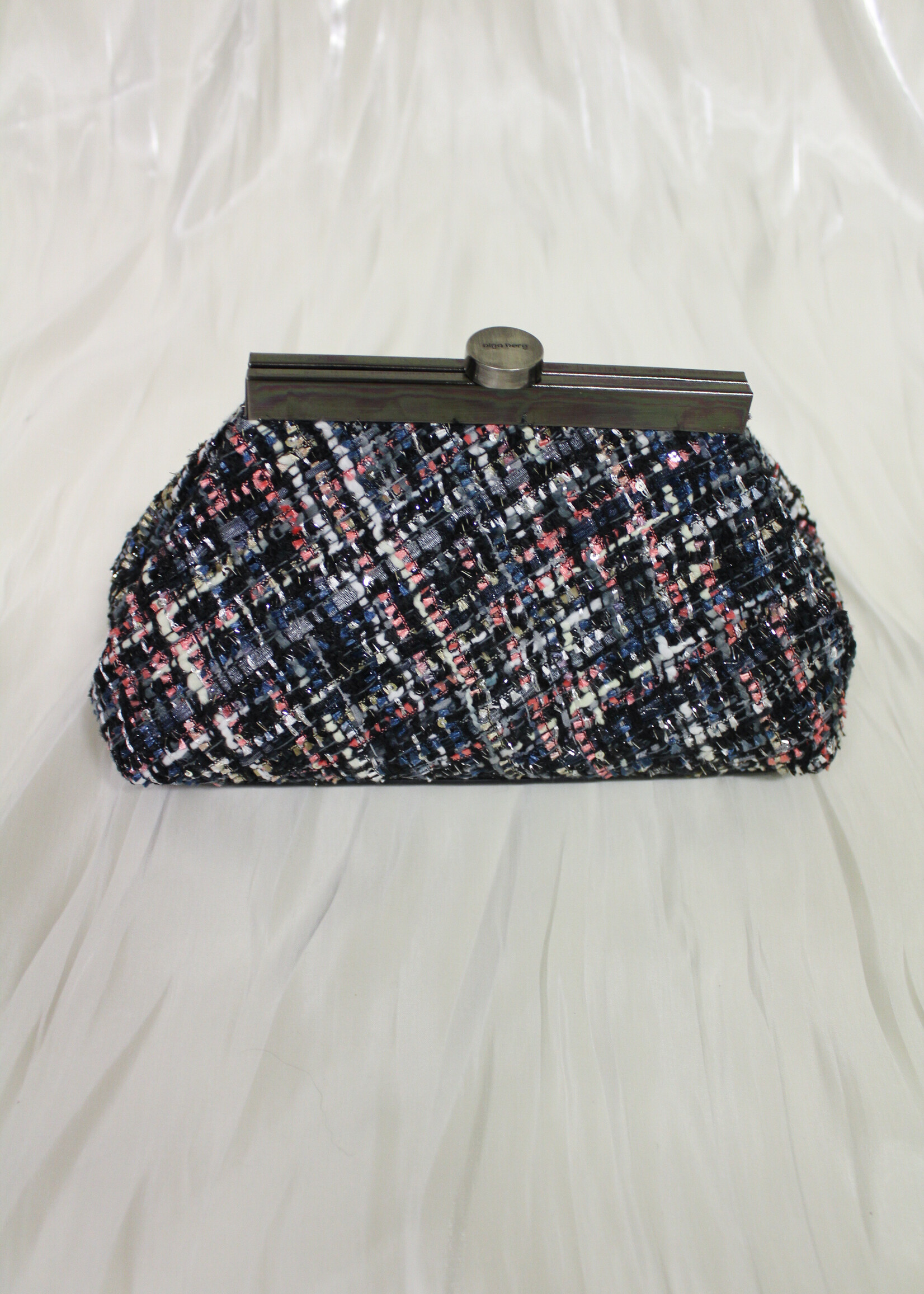 Olga Berg Mia Boucle Clutch