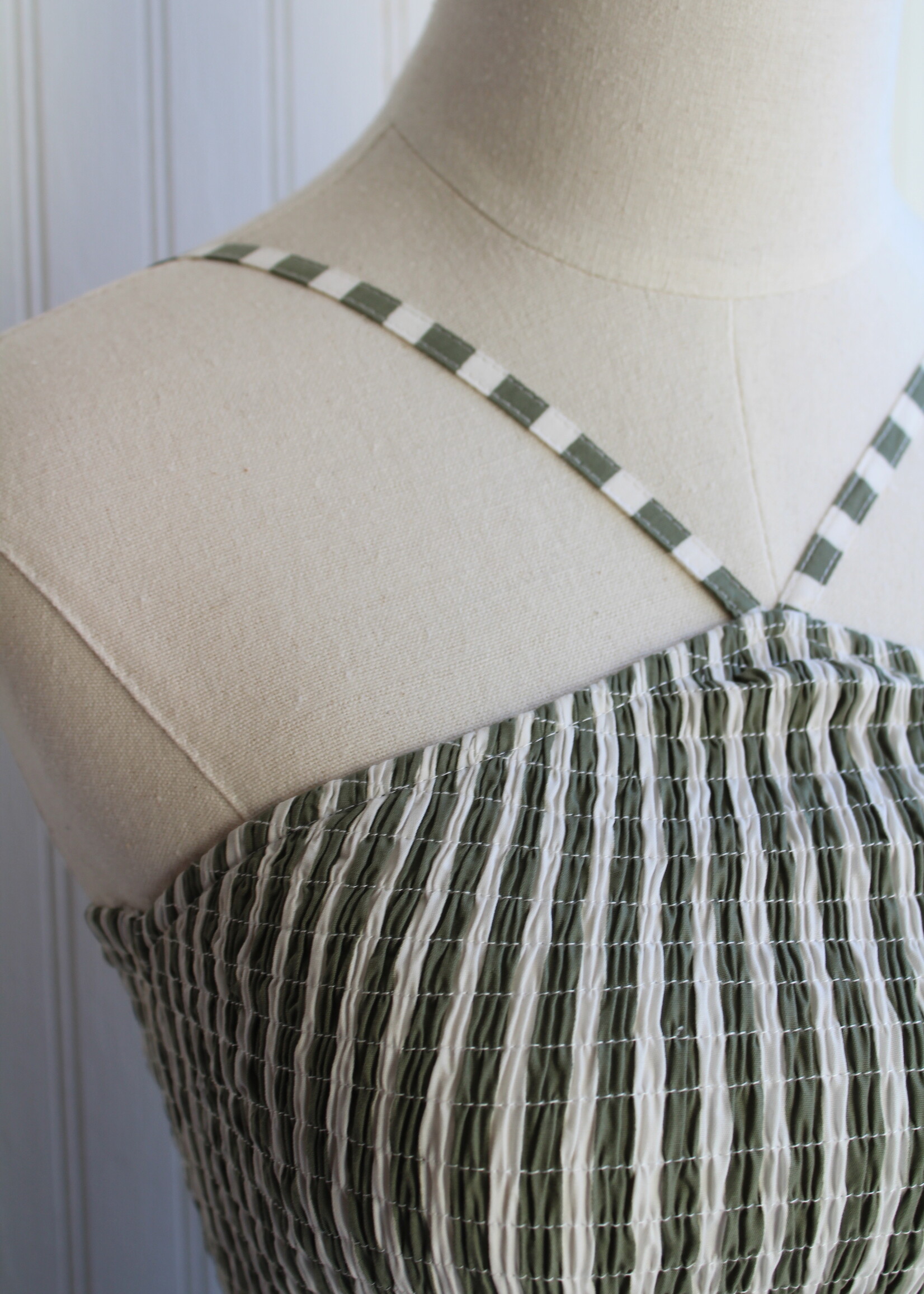 Olive Arien Poplin Dress