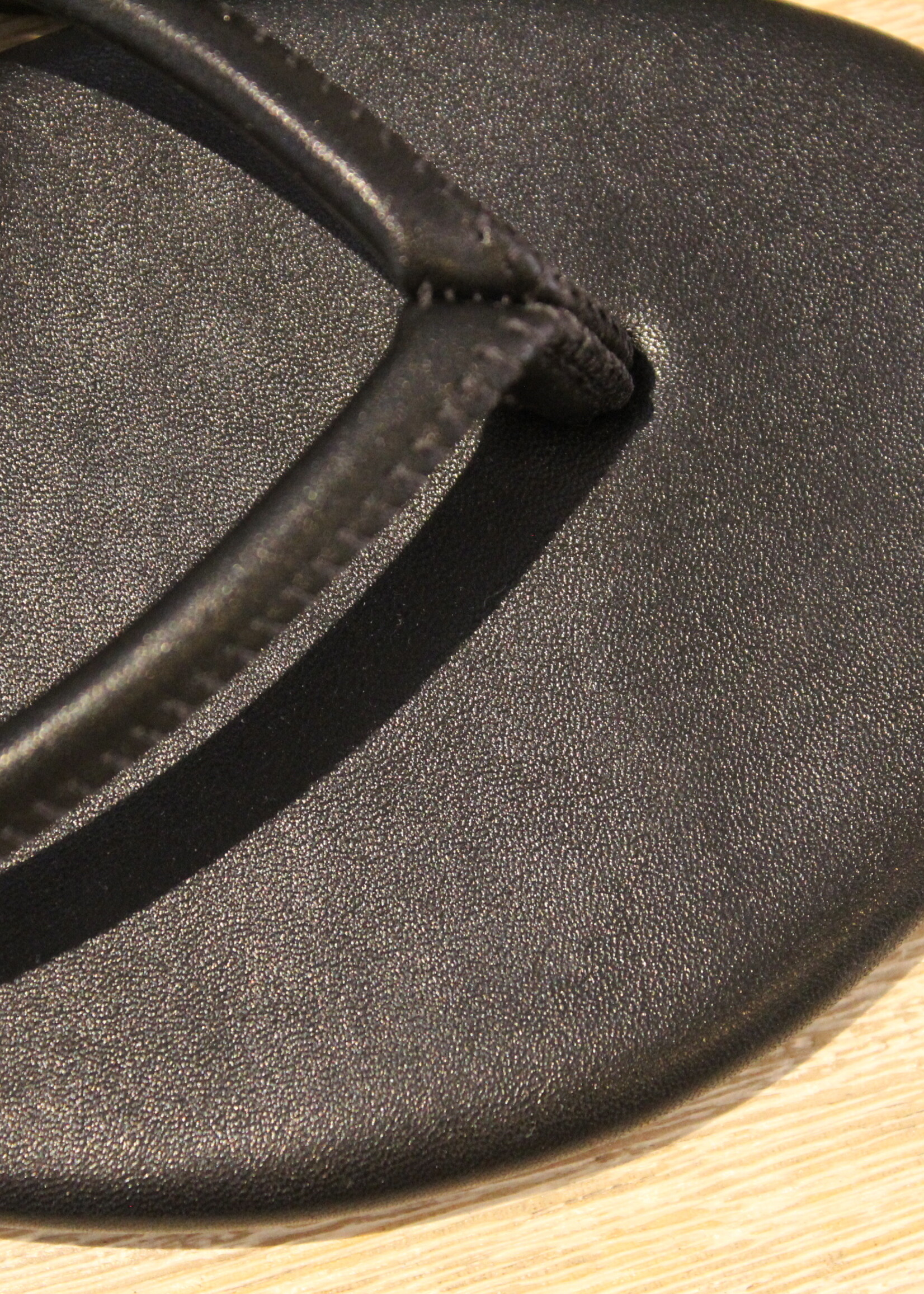 Vivie Black Flip Flop