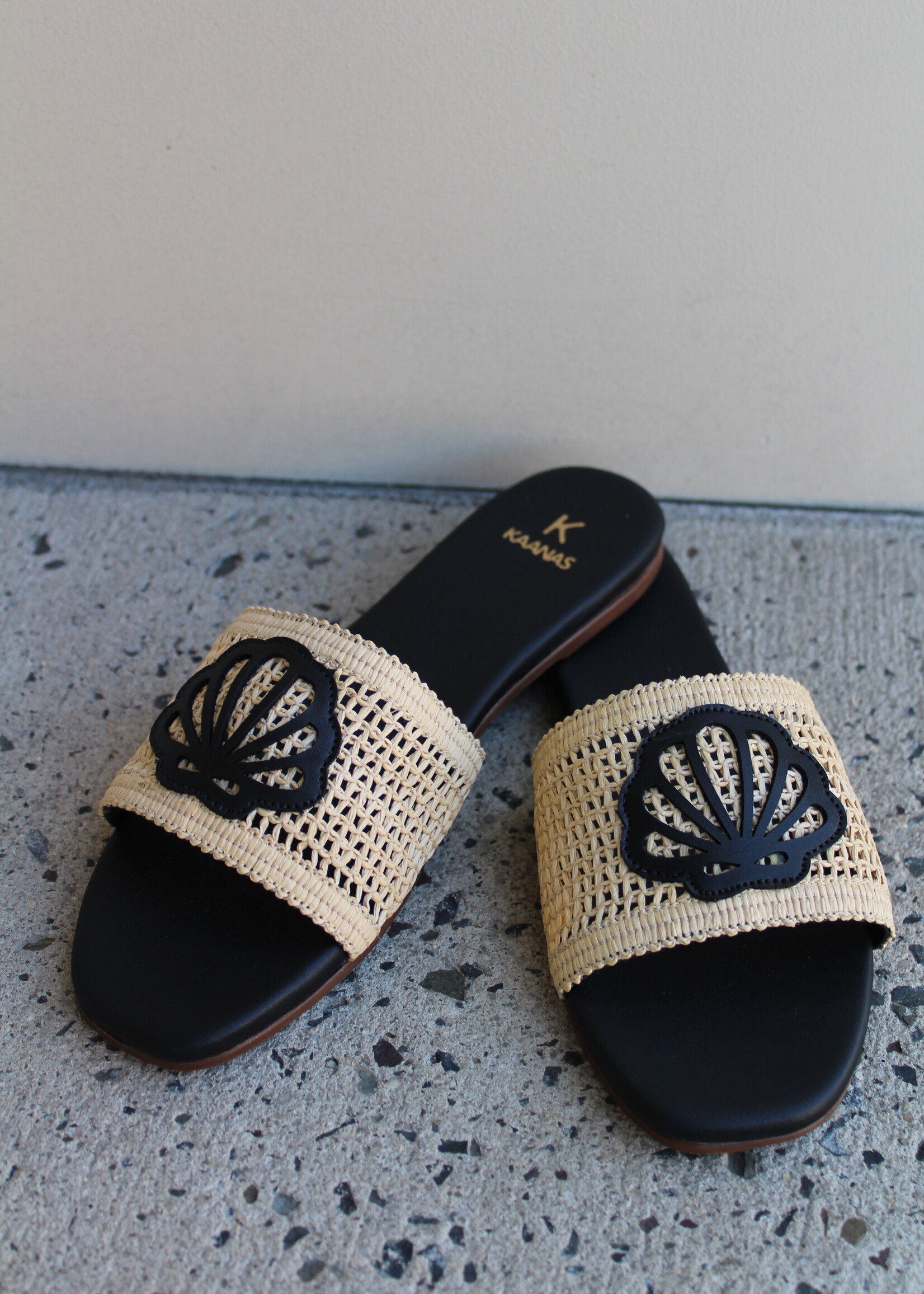 Seashell Fishnet Sandal