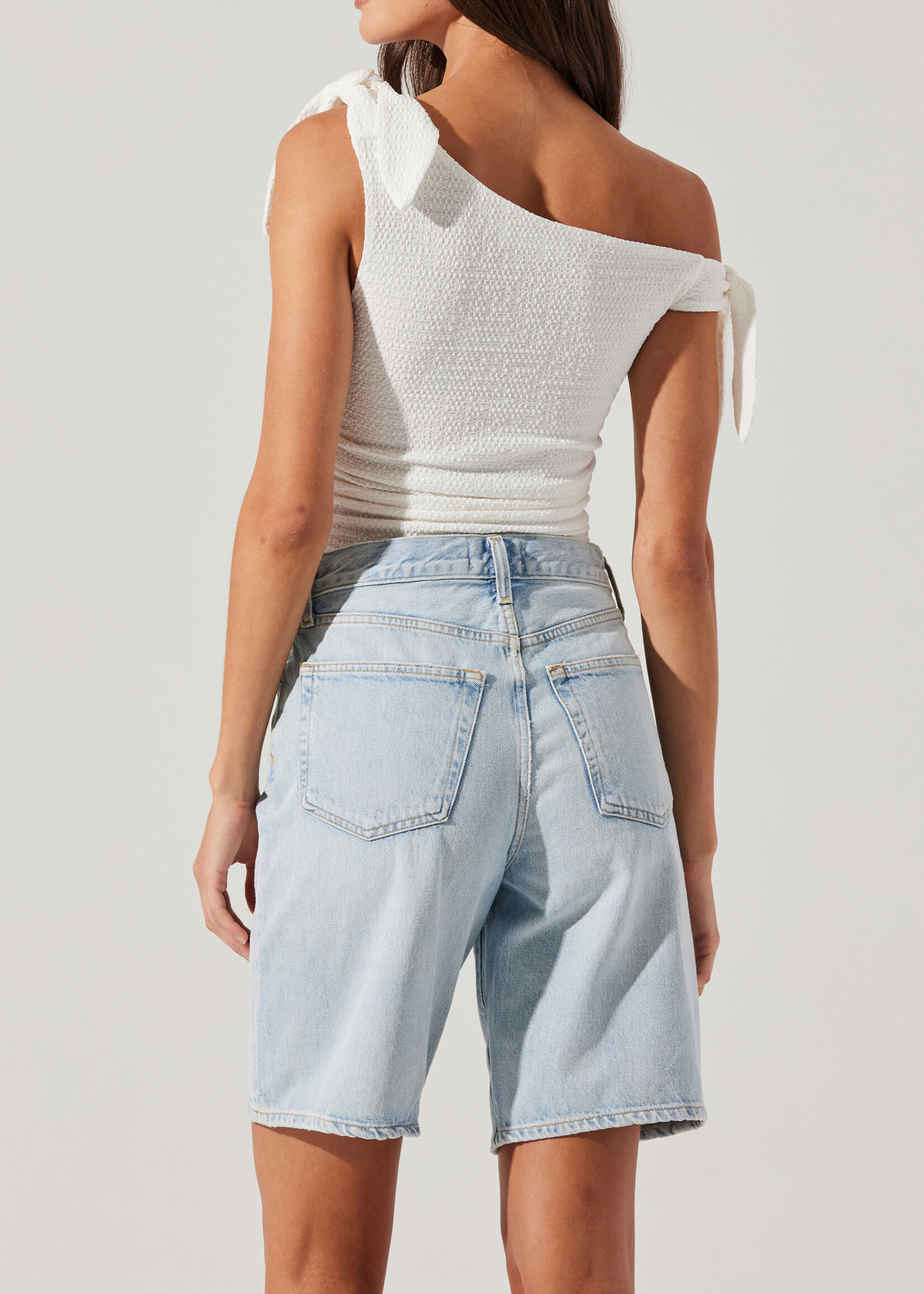 ASTR The Label White Lora Top