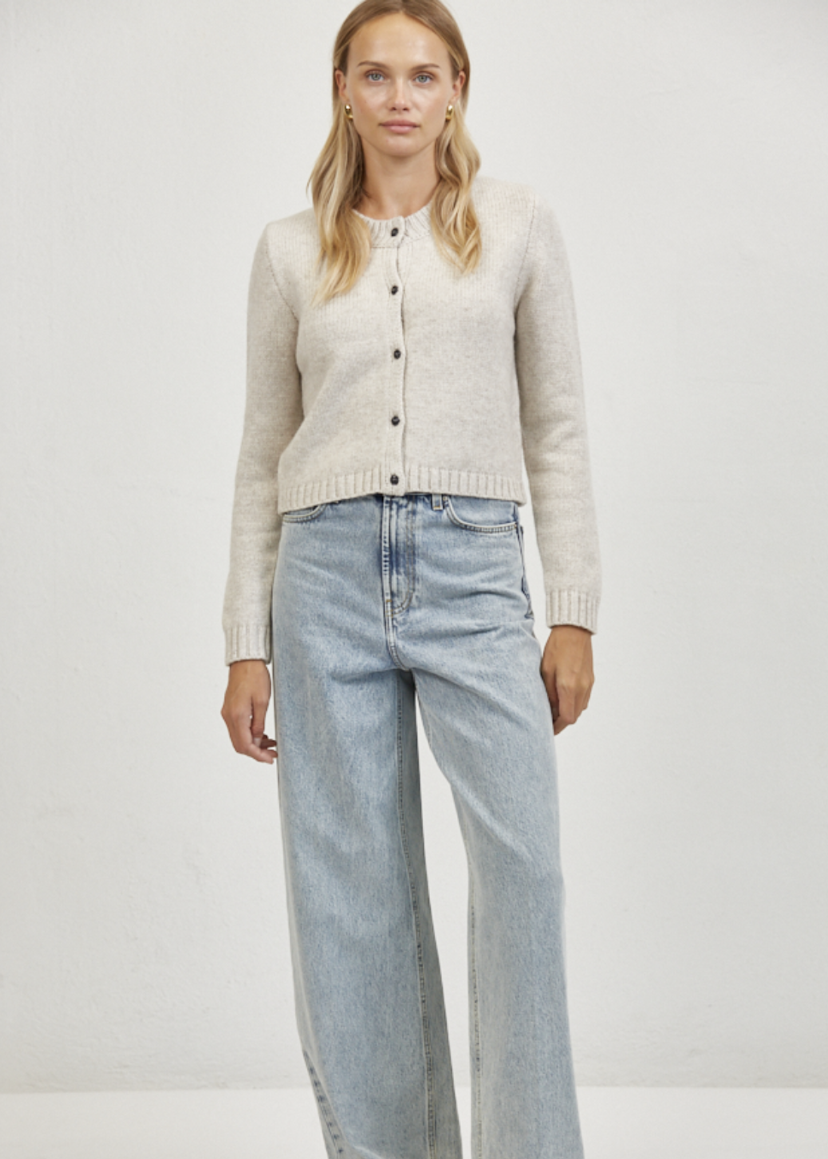 a.ren Heather Grey Michael Cardi