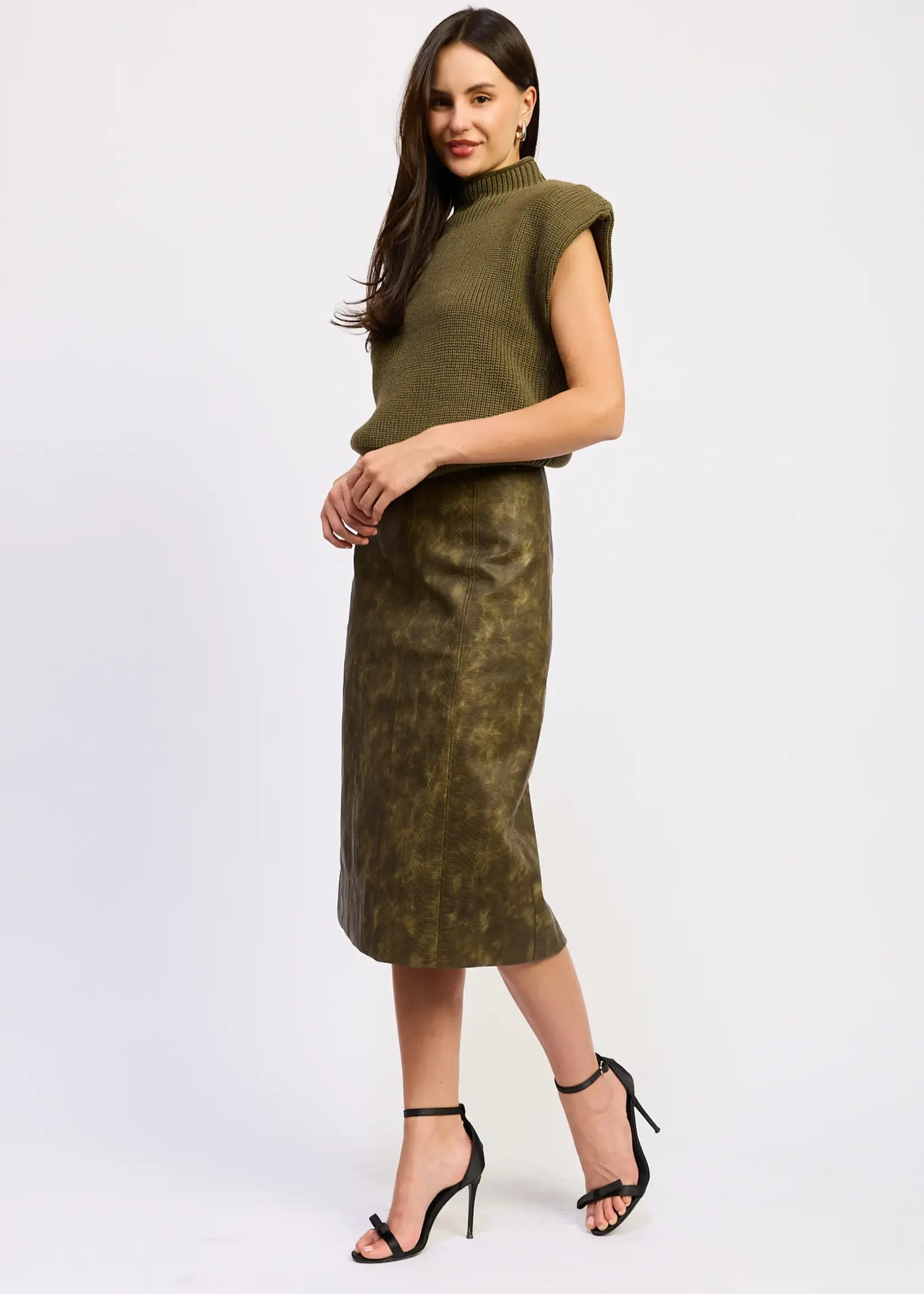 En Saison Olive Margot Sweater