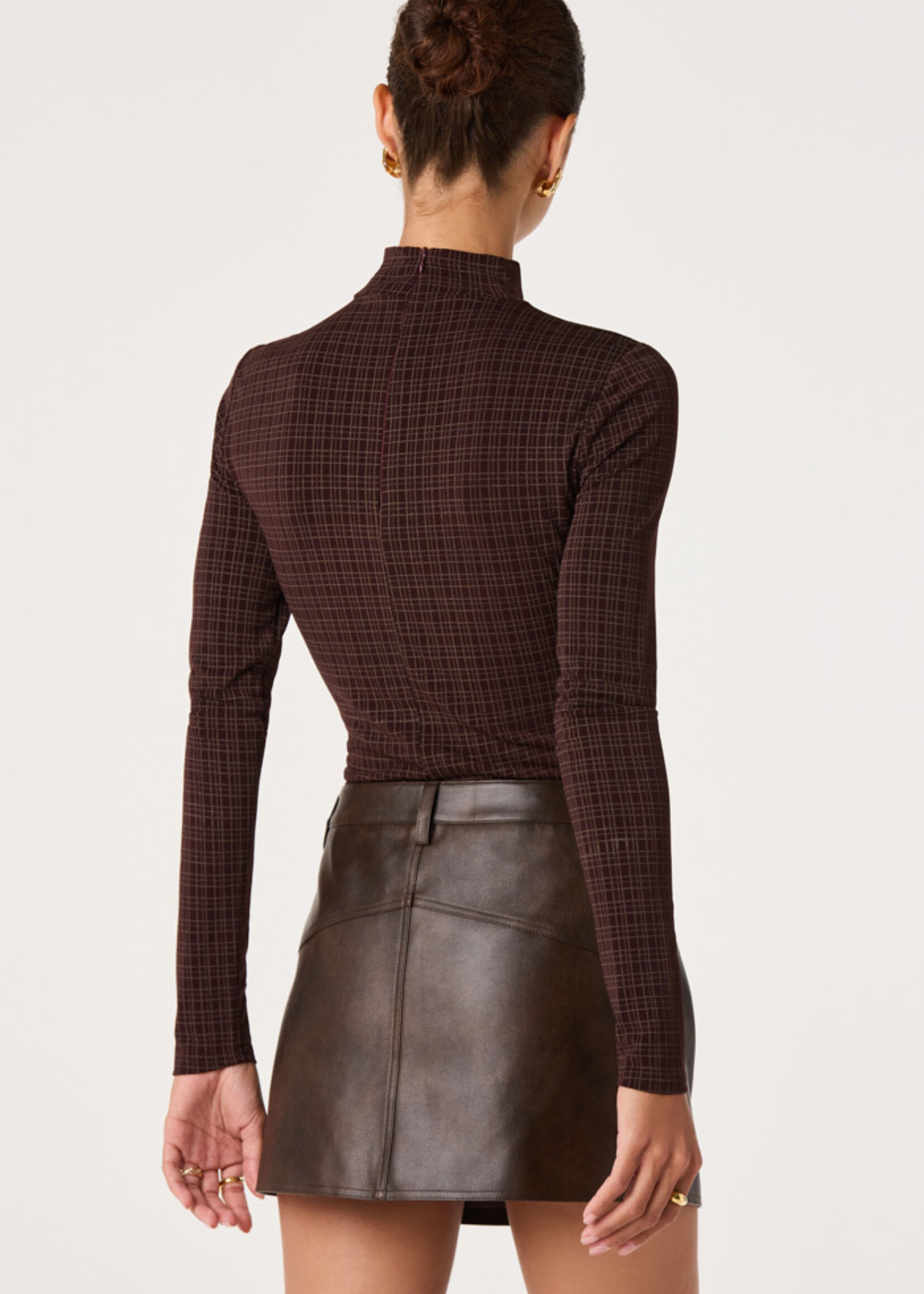 ASTR The Label Wine Plaid Lida Top