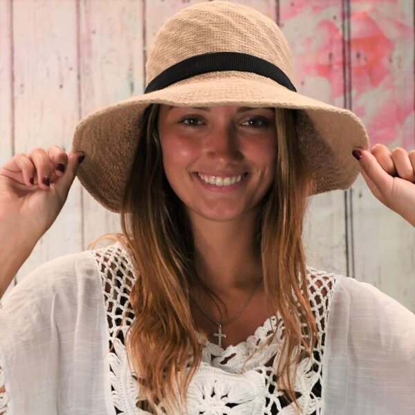 Shihreen Floppy Hat