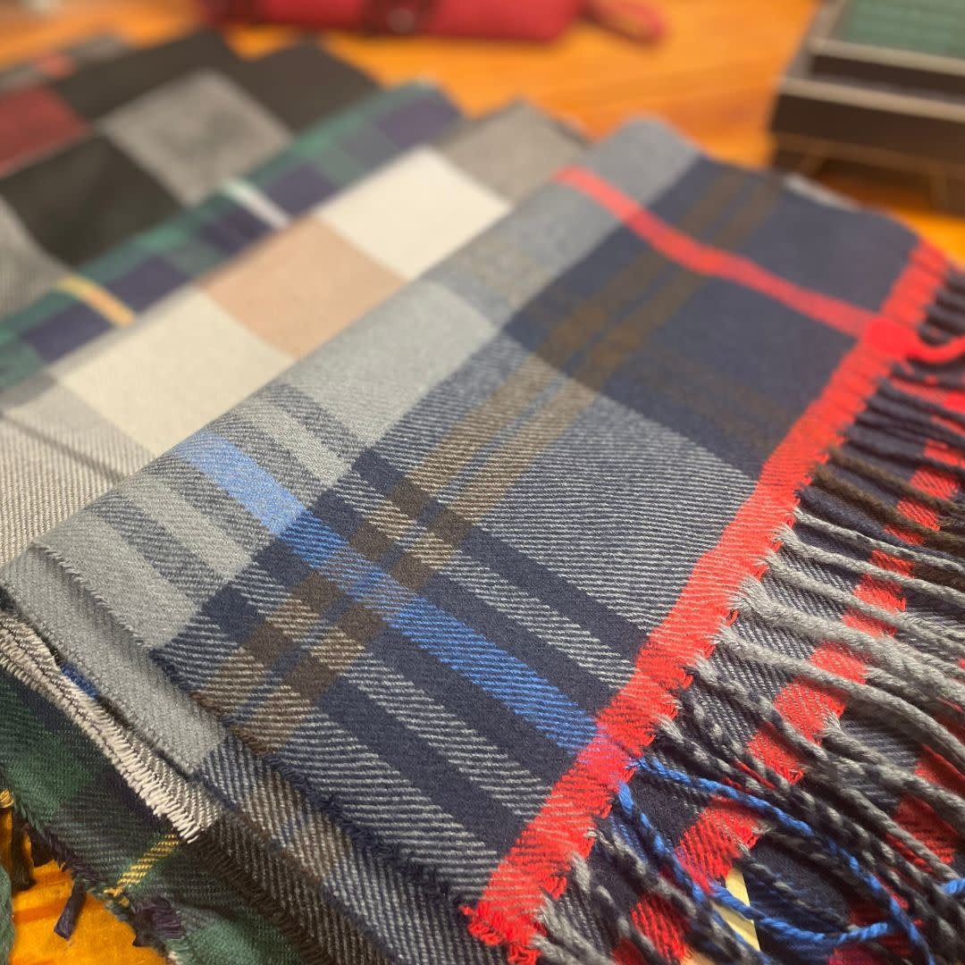 Rapti Fashion Contemporary Cashmere Scarf