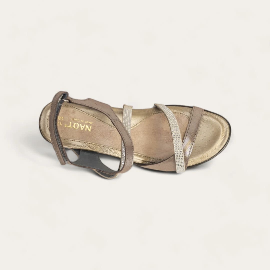 Naot Women's Innovate