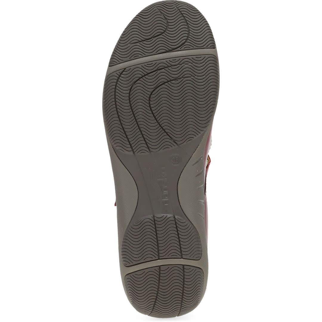Dansko Women's Stacy Red Waxy Burnished