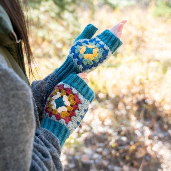 Andes Gifts Crochet Wrist Warmer