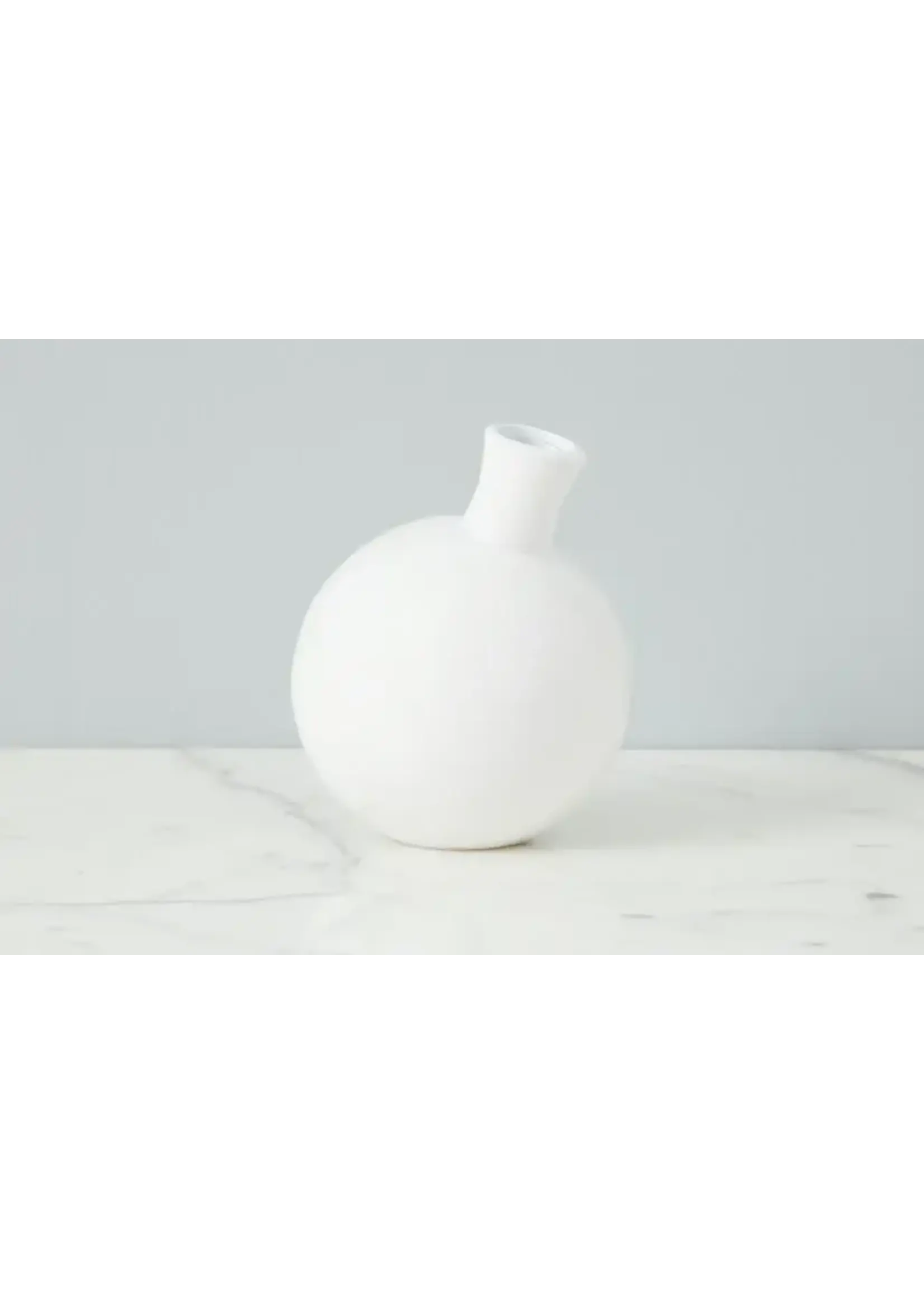 Europe2You (etu Home ) White Sphere Bud Vase