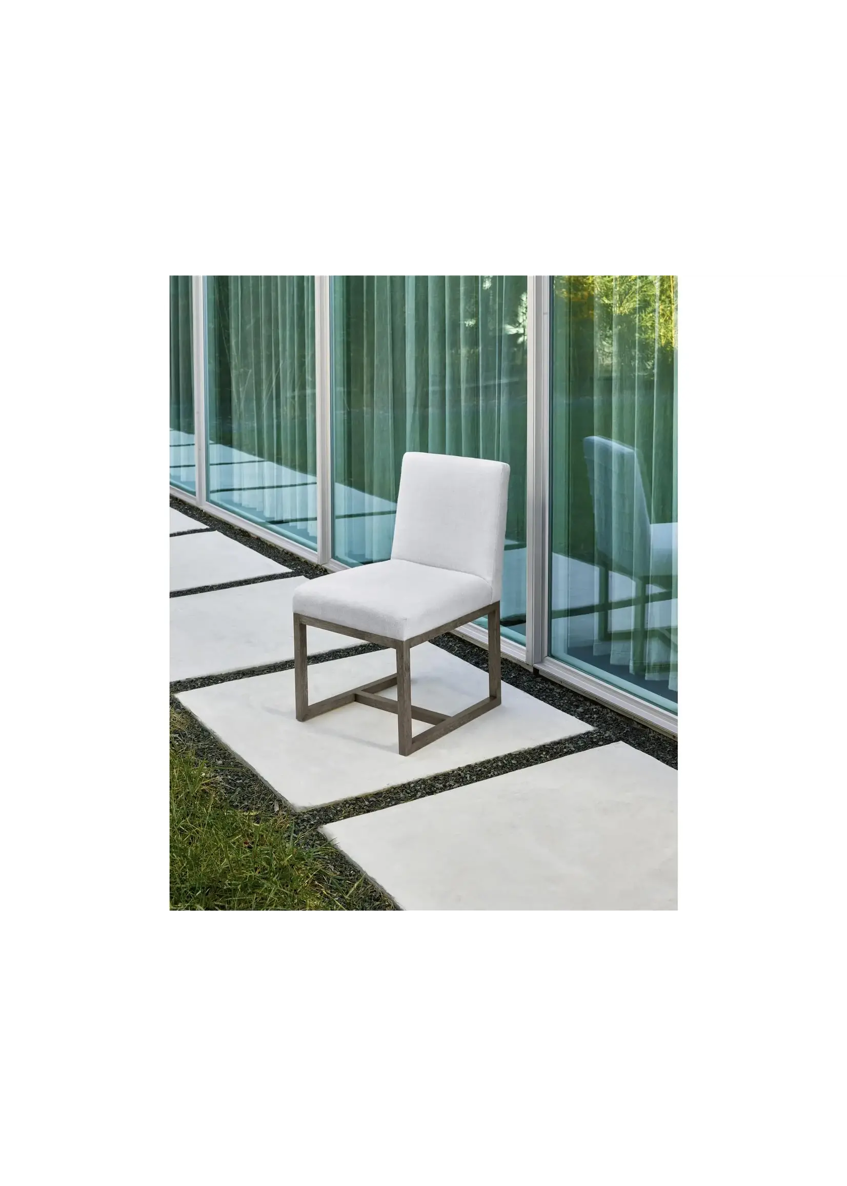 Universal Furniture Intl. Carter Side Chair