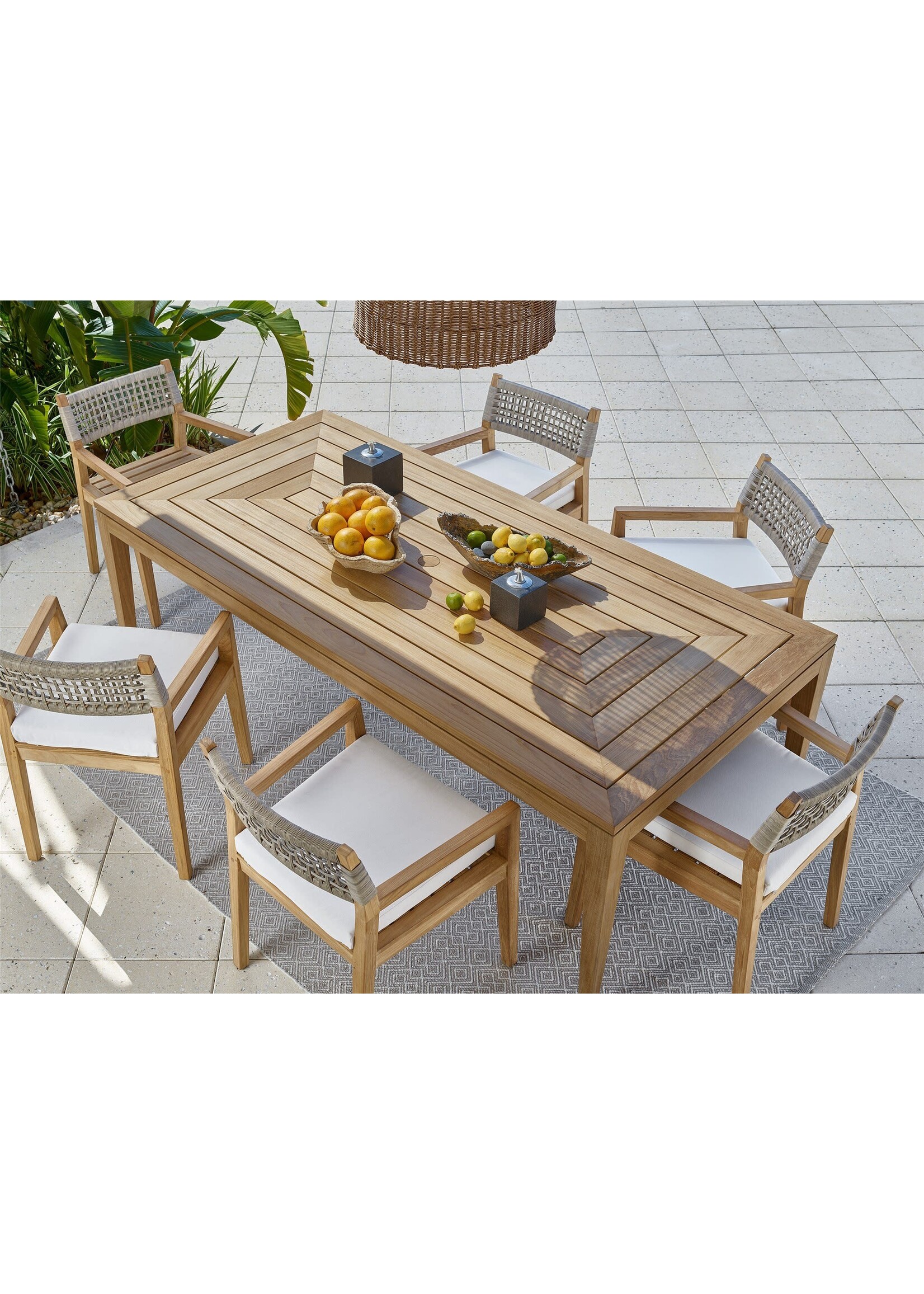 Universal Furniture Intl. Chesapeake Rectangular Dining Table