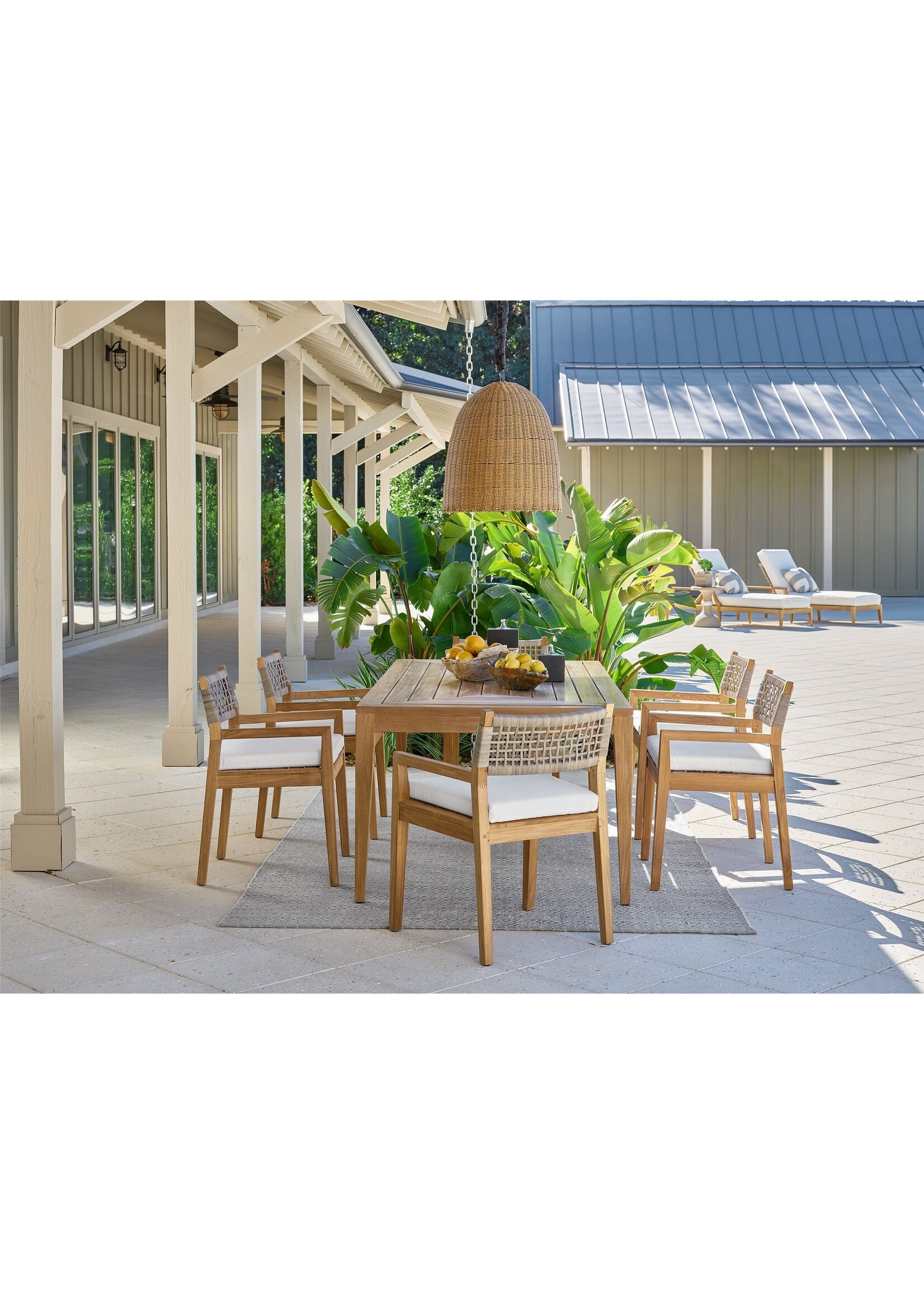 Universal Furniture Intl. Chesapeake Rectangular Dining Table