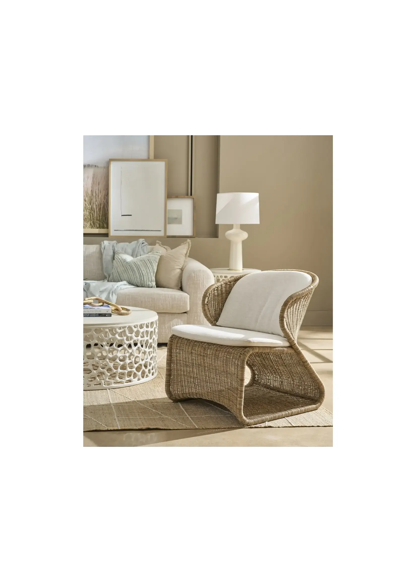 Universal Furniture Intl. Oasis Lounge Chair