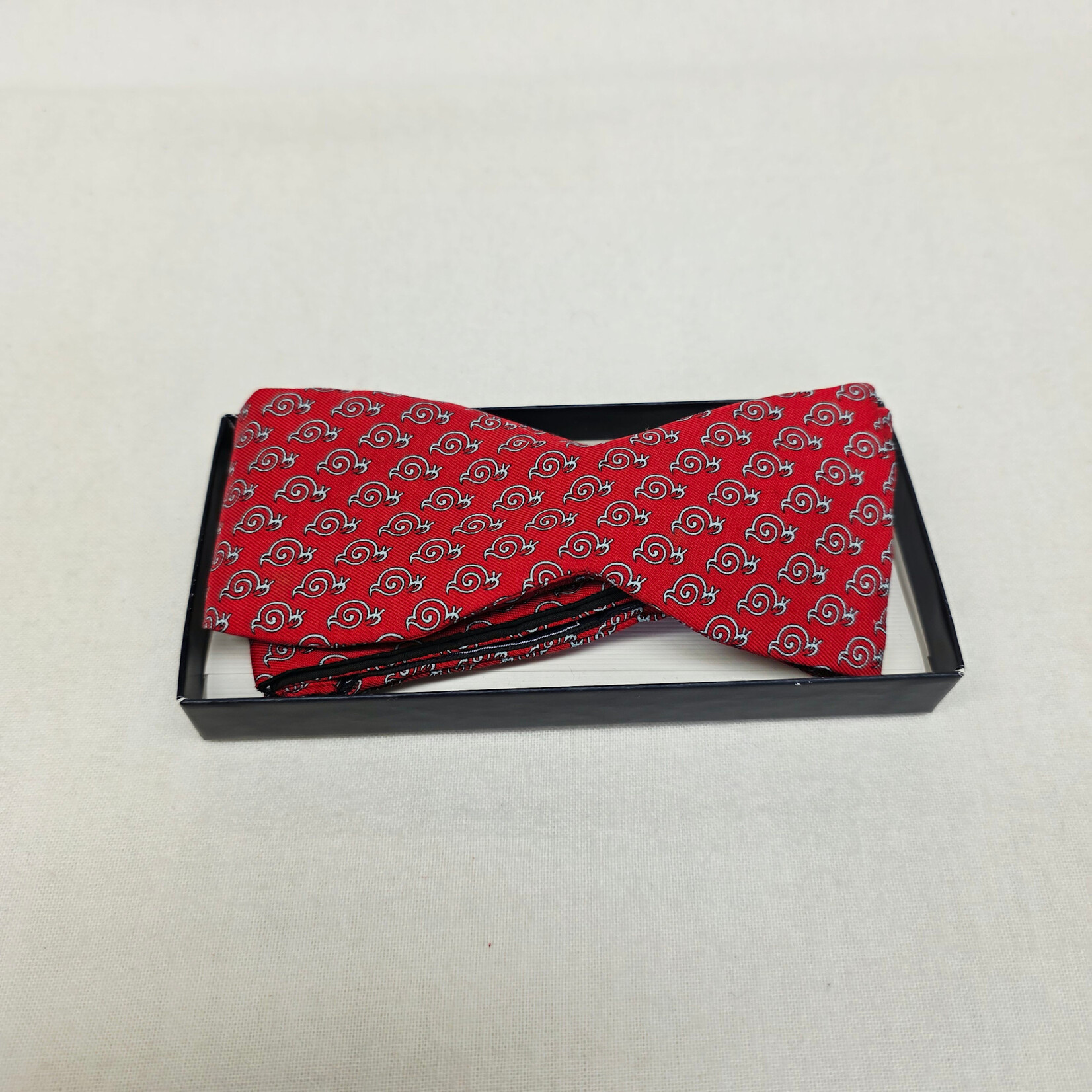 Vineyard Vines Bowtie