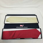 Vineyard Vine Red Tie
