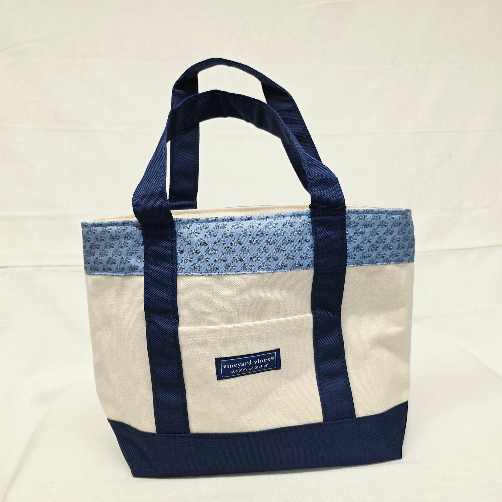 Vineyard Vines Mini Blue Bag