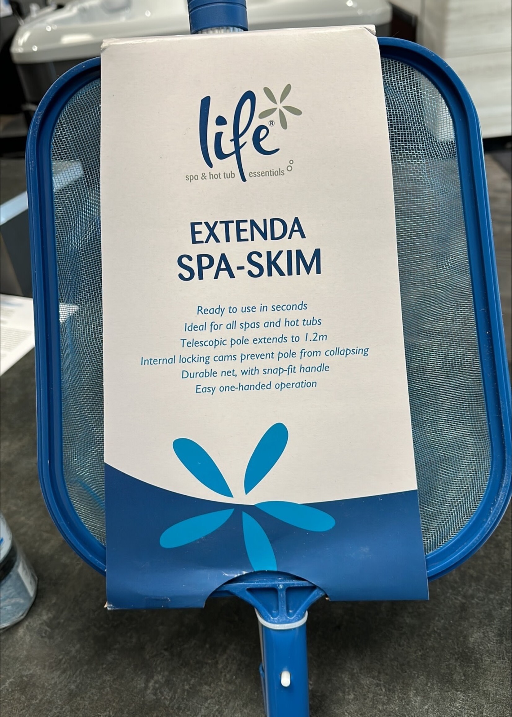 Essentials LIfe Skimmer Net - 4ft Extenda Spa-Skim