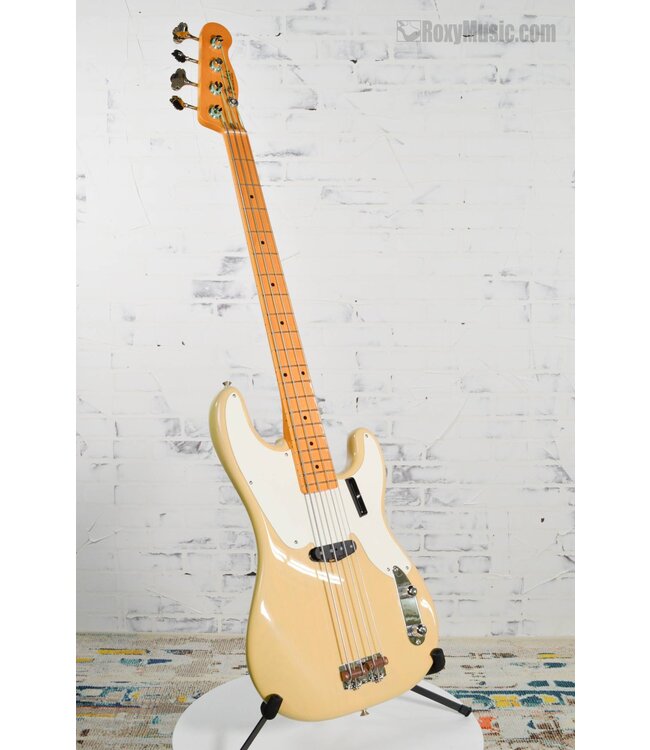 American Vintage II 1954 Precision Bass Guitar - Vintage Blonde