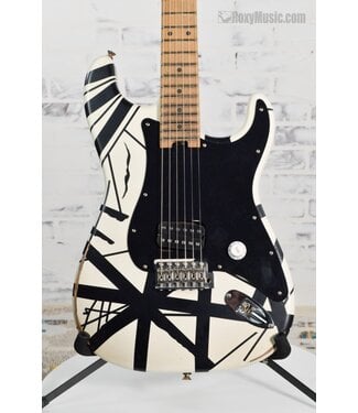 EVH EVH Striped Series '78 Eruption Electric Guitar With Gigbag