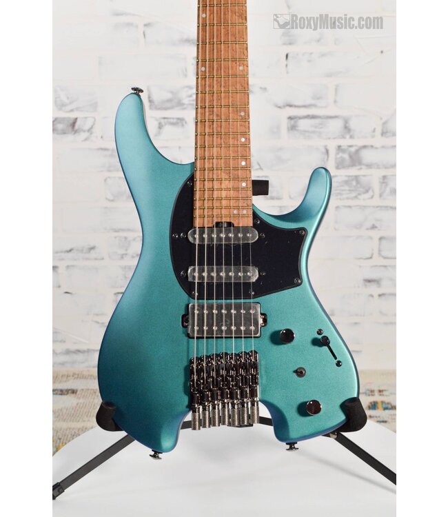 Q547 7-string Electric Guitar - Blue Chameleon Metallic Matte