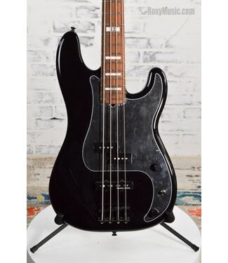 Fender Duff McKagan Deluxe Precision Bass Guitar - Black