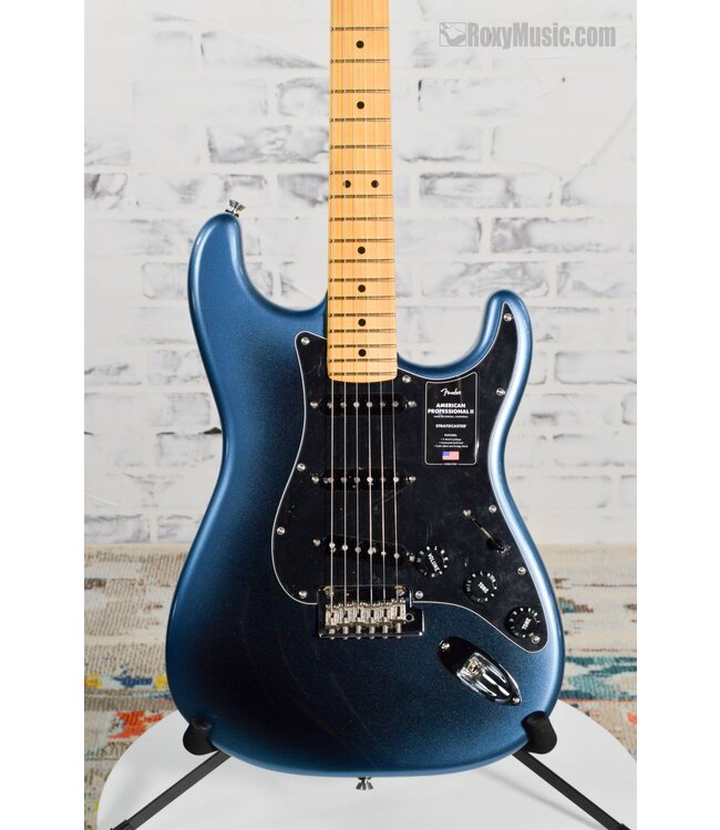 Knight stratocaster deals