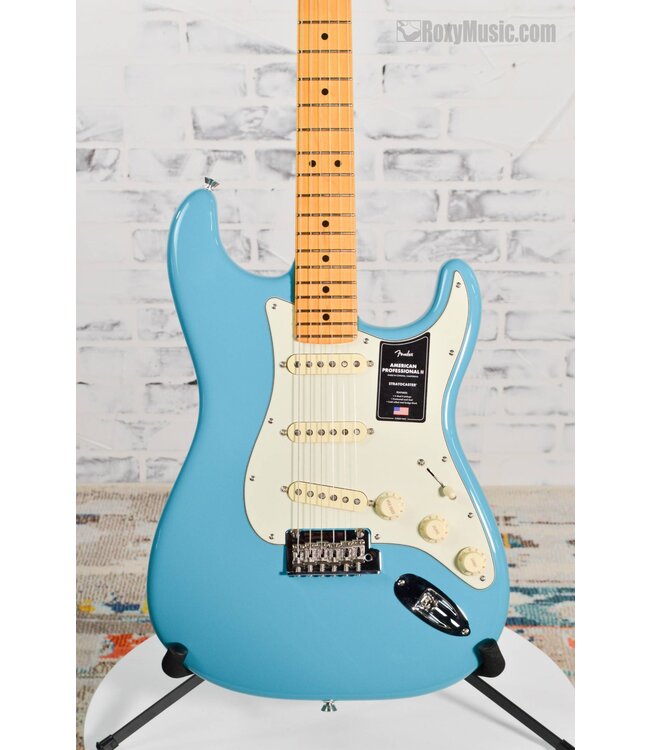 American Professional II Stratocaster Miami Blue Electric Guitar