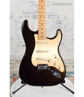 Fender FENDER AMERICAN ULTRA STRATOCASTER MAPLE TEXAS TEA ELECTRIC GUITAR WITH CASE