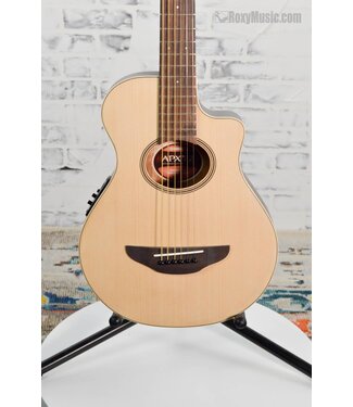 Yamaha APXT2 3/4 Size Acoustic Electric Guitar With Gigbag - Natural