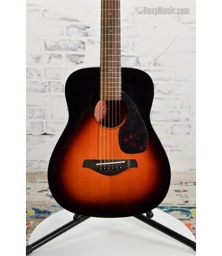 Yamaha Jr2 3/4 Size Tobacco Sunburst Acoustic Guitar With Gigbag