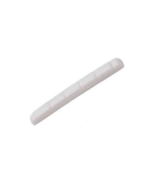 Fender Fender Vintage-Style Stratocaster-Telecaster Pre-Slotted Genuine Bone String Nut