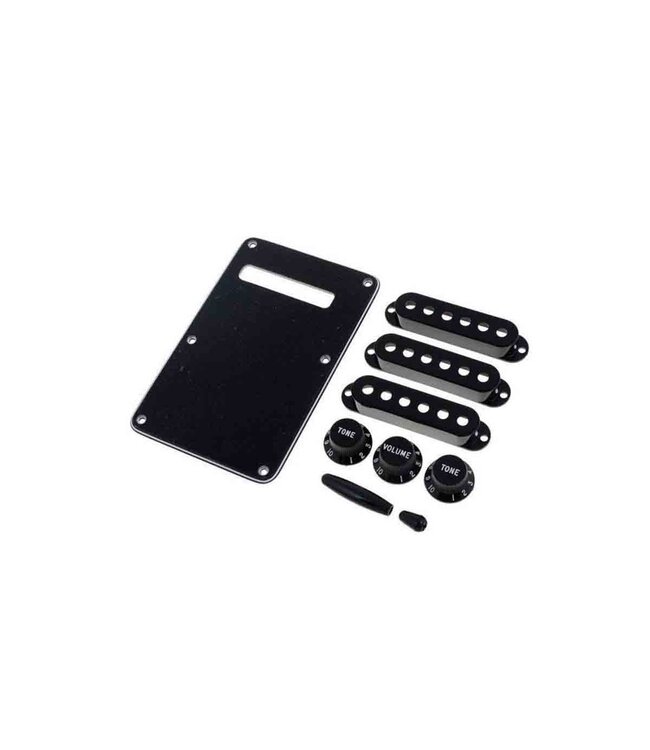 FENDER BLACK STRAT ACCESSORY KIT
