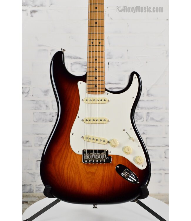 American Professional II Stratocaster Electric Guitar - 2-color Sunburst