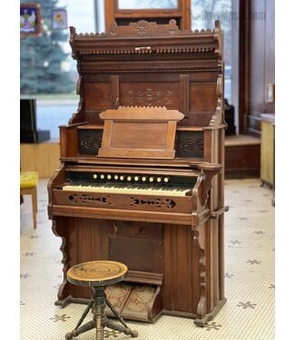 1893 Chicago Cottage Organ Company Vintage Pump Organ