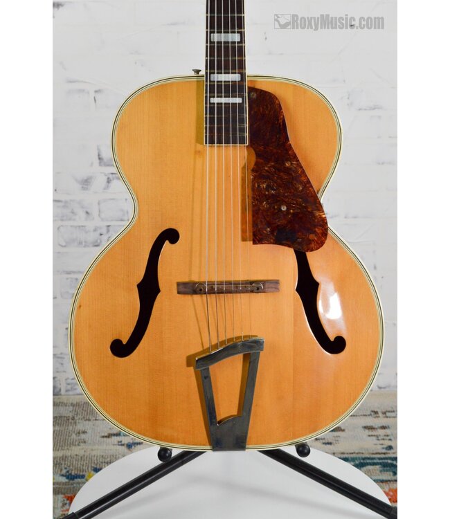 1940'S VINTAGE VEGA C-76 ARCHTOP GUITAR