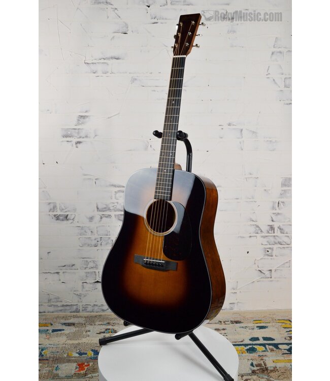 D-18 '35 Dreadnought Acoustic Guitar - Sunburst