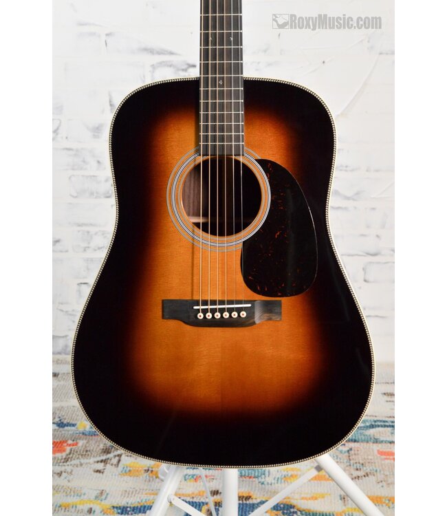 HD28 1935 Acoustic Guitar - Sunburst