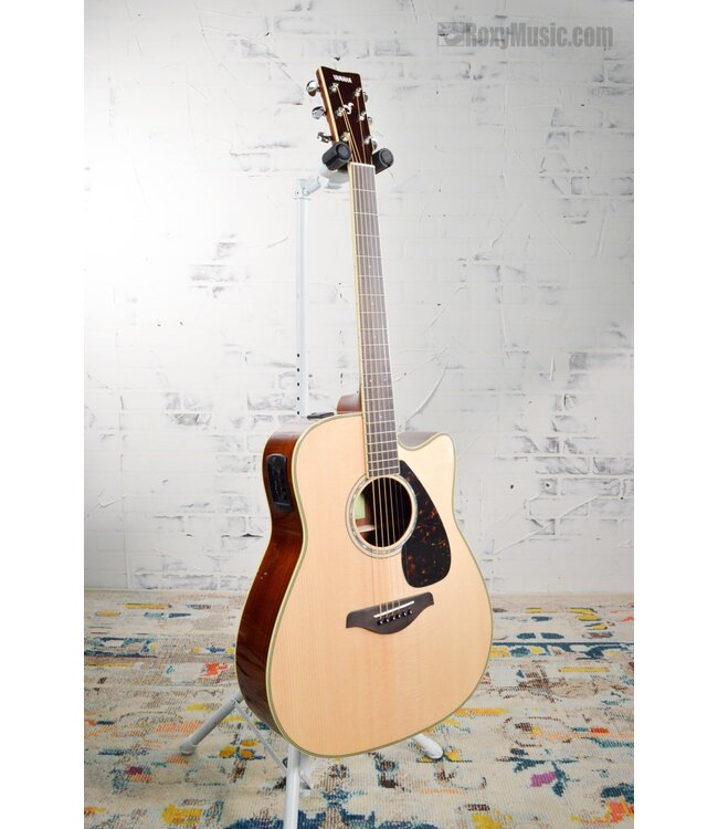 Yamaha FGX830C Cutaway Dreadnought Acoustic Electric Guitar - Natural