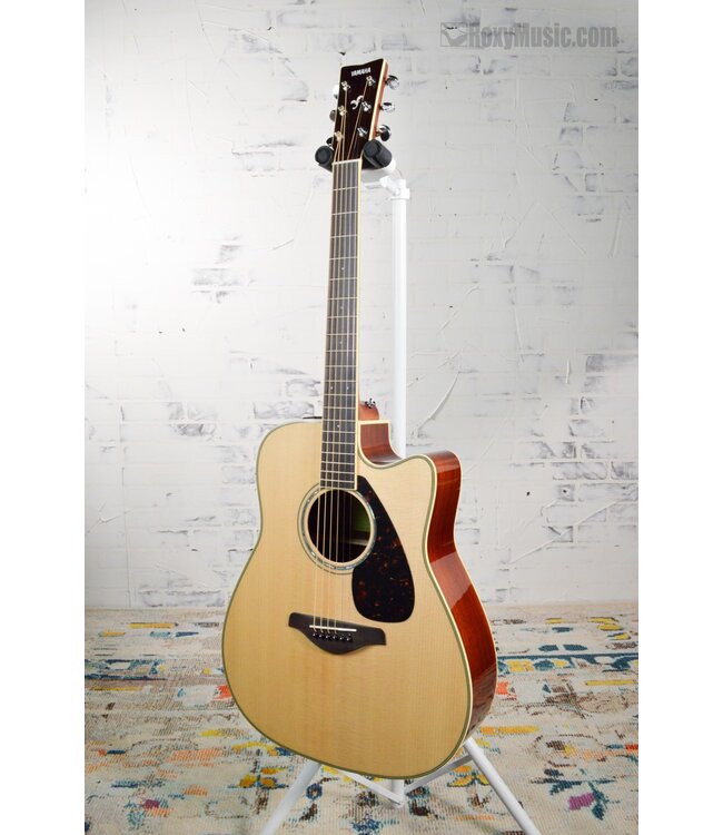 Yamaha FGX830C Cutaway Dreadnought Acoustic Electric Guitar - Natural