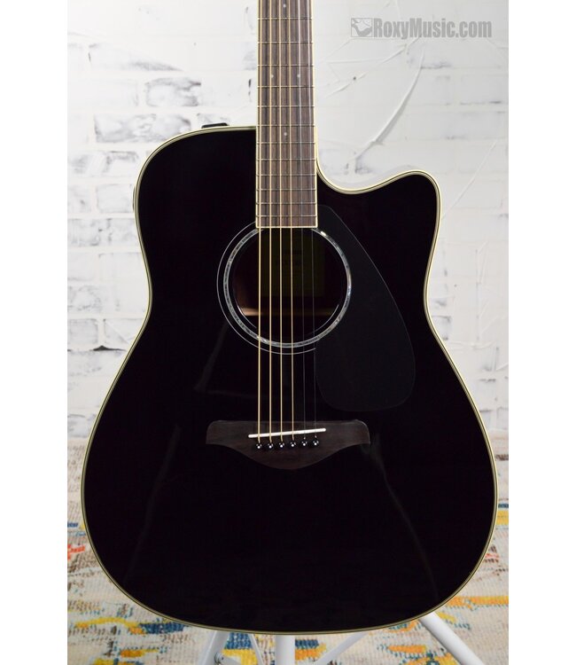 Yamaha FGX830CBL Cutaway Dreadnought Acoustic Electric Guitar - Black