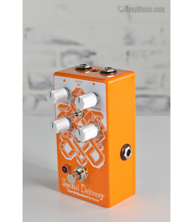 Earthquaker Devices Spatial Delivery V3 Envelope Filter w/ Sample & Hold