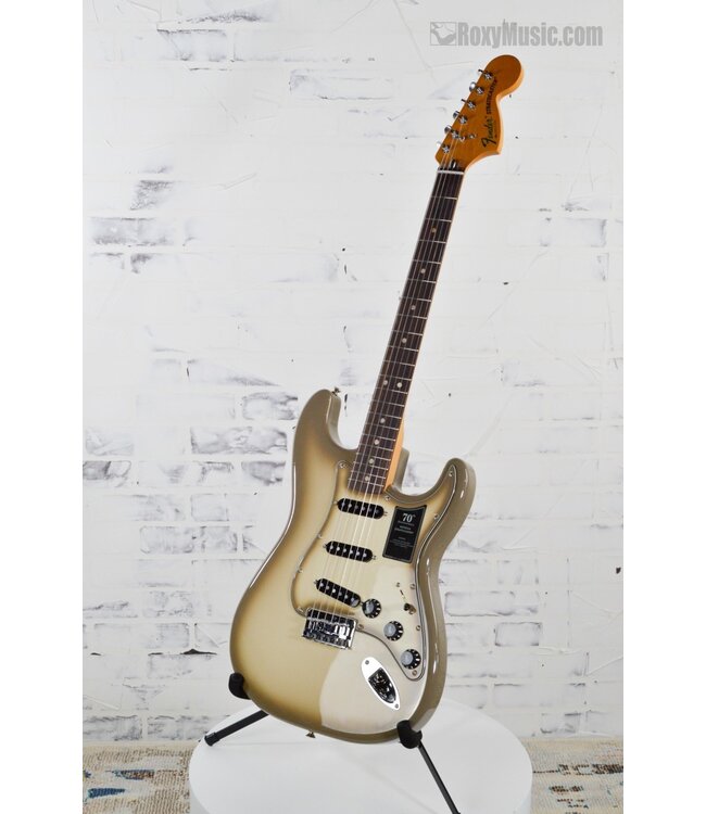70th Anniversary Vintera II Antigua Stratocaster Electric Guitar With Case - Antigua