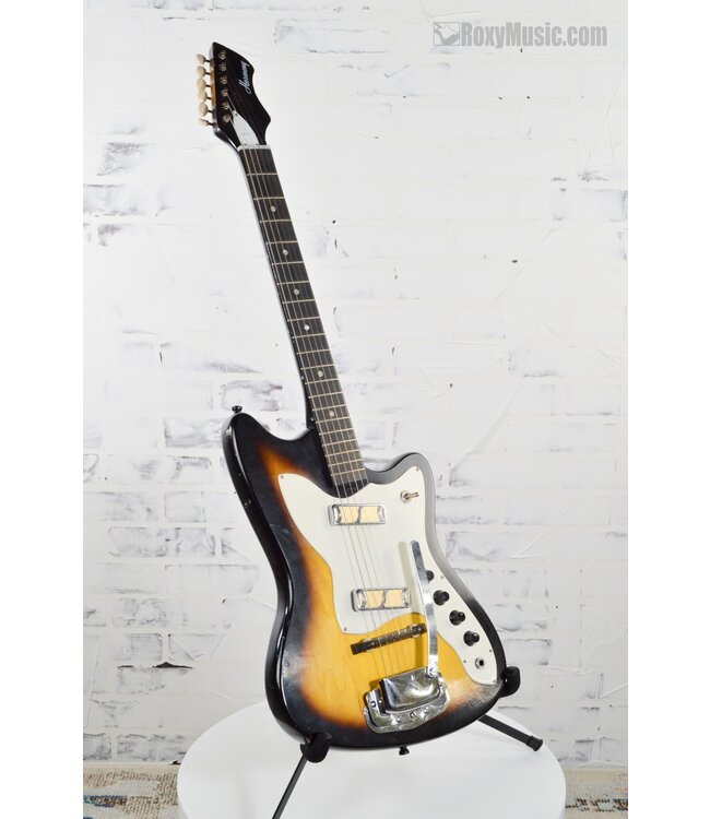 Vintage 1966 Harmony H15V Bobkat Electric Guitar w/Case