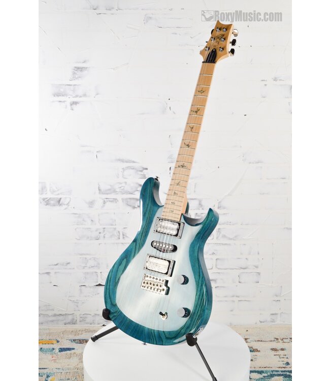 SE Swamp Ash Special Electric Guitar - Iris Blue