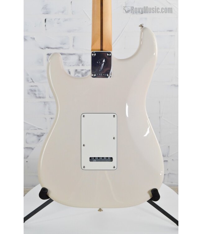 Player II Stratocaster HSS Electric Guitar - White Blonde