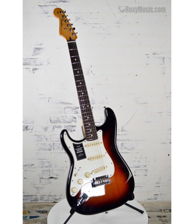 Player II Stratocaster Left-Handed Electric Guitar - 3-Tone Sunburst with Rosewood Fingerboard