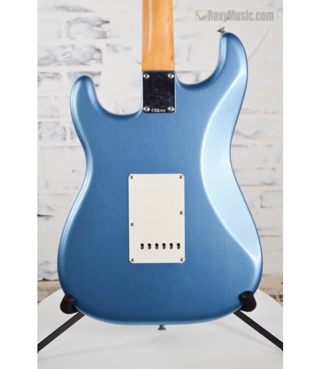 Vintera II Road Worn '60s Stratocaster Electric Guitar - Lake Placid Blue