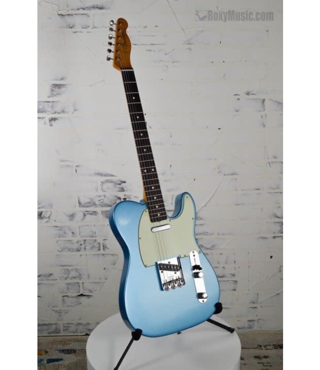 Vintera II Road Worn '60s Telecaster Electric Guitar - Lake Placid Blue