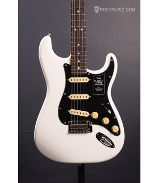 Fender Player II Stratocaster Electric Guitar - Polar White with Rosewood Fingerboard Fender Player II Stratocaster Electric Guitar - Polar White with Rosewood Fingerboard